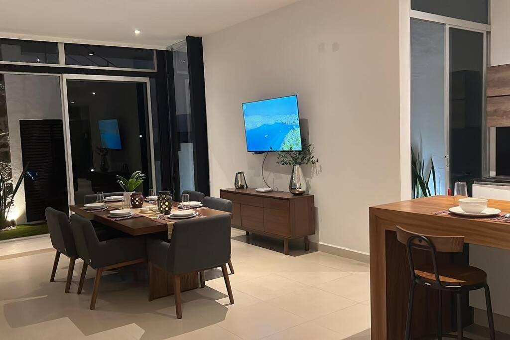 Residencia Corinto La Cima Frac Burgos Bugambilias Villa Temixco Eksteriør billede
