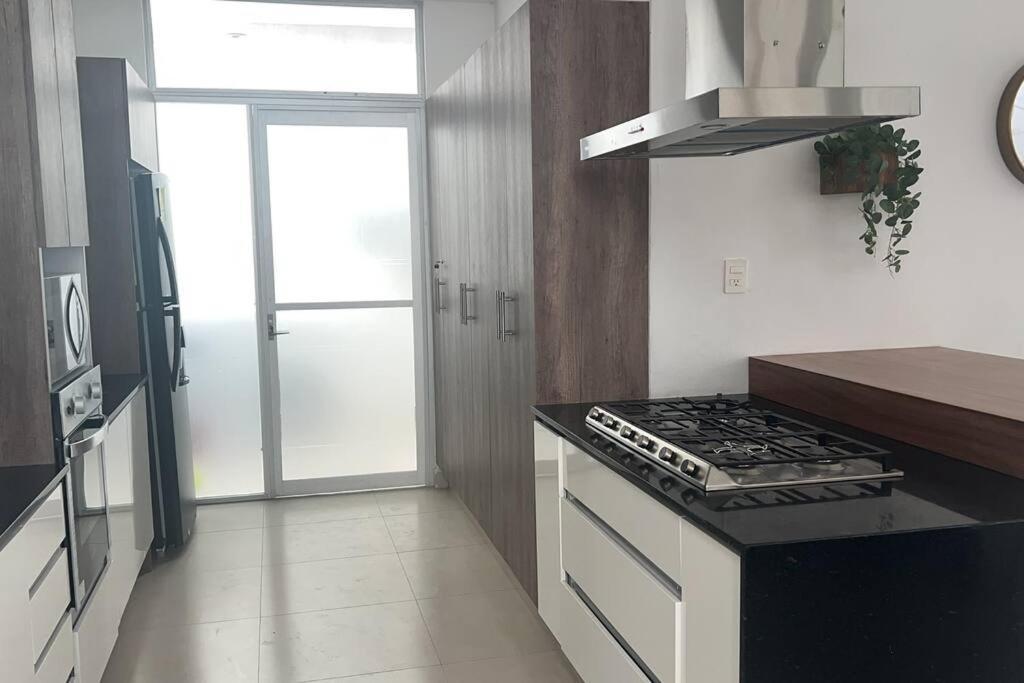 Residencia Corinto La Cima Frac Burgos Bugambilias Villa Temixco Eksteriør billede